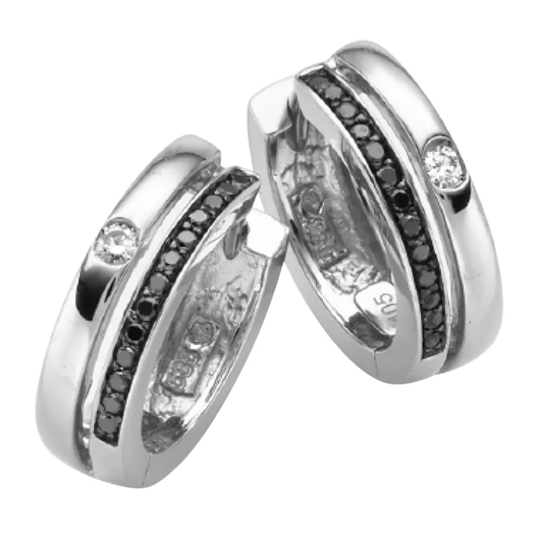 black__white_diamonds_1-3.webp Black & white diamonds