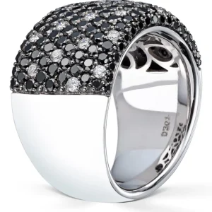 Black and white diamantring