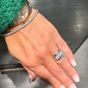 Luksus tennisarmbånd 2,5 ct i hvitt gull