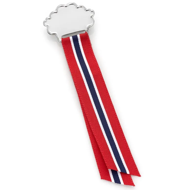 mai_slyfe_0.webp 17. Mai sløyfe