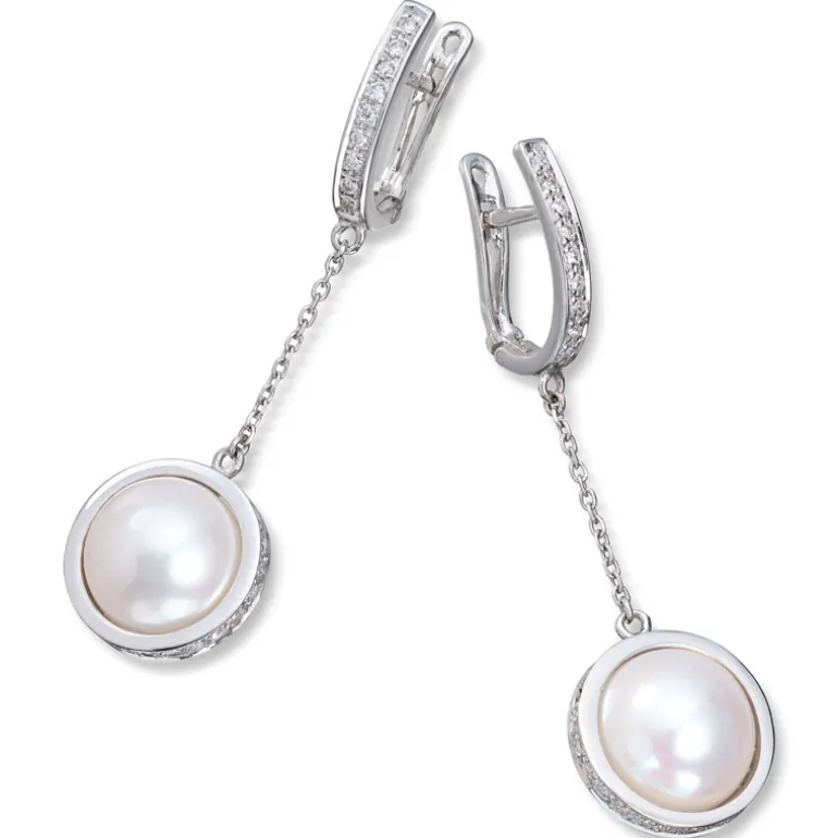 perle_repynt_med_diamante_1.webp Perle ørepynt med diamanter