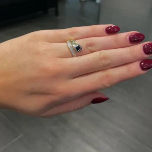 Safir ring