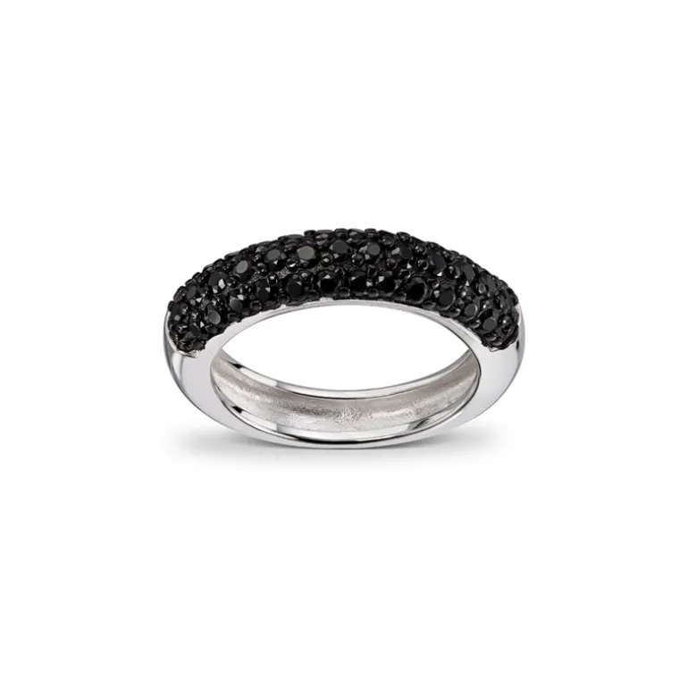 slvring_sort_cubic_zirkon_0.webp Sølvring sort cubic zirkonia