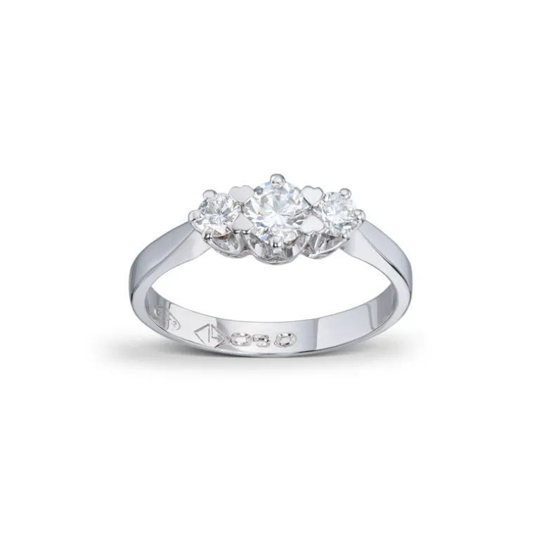 stens_diamantring__ct_0.webp 3-stens diamantring 0,50 ct.